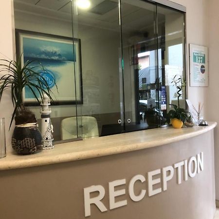 ريميني Residence Divina المظهر الخارجي الصورة