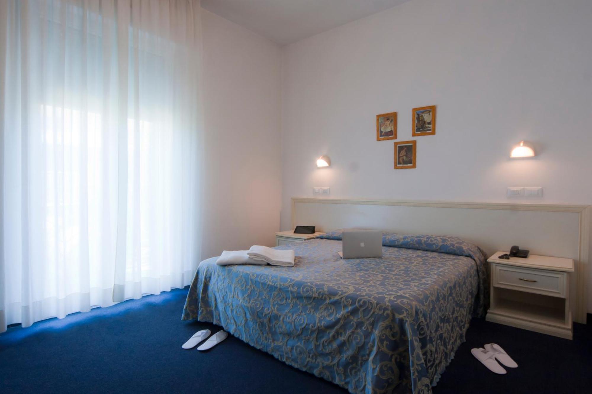 ريميني Residence Divina المظهر الخارجي الصورة