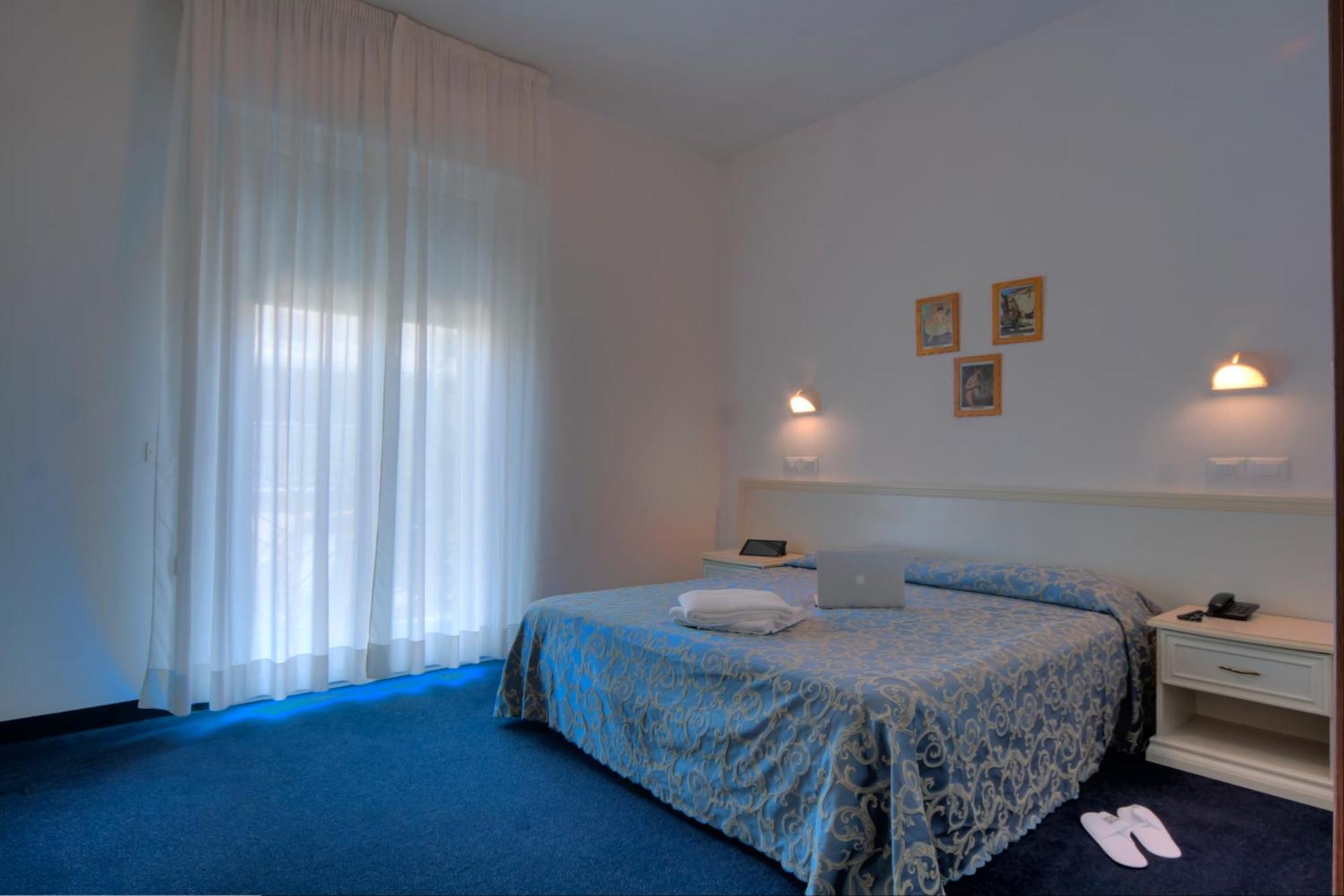 ريميني Residence Divina المظهر الخارجي الصورة