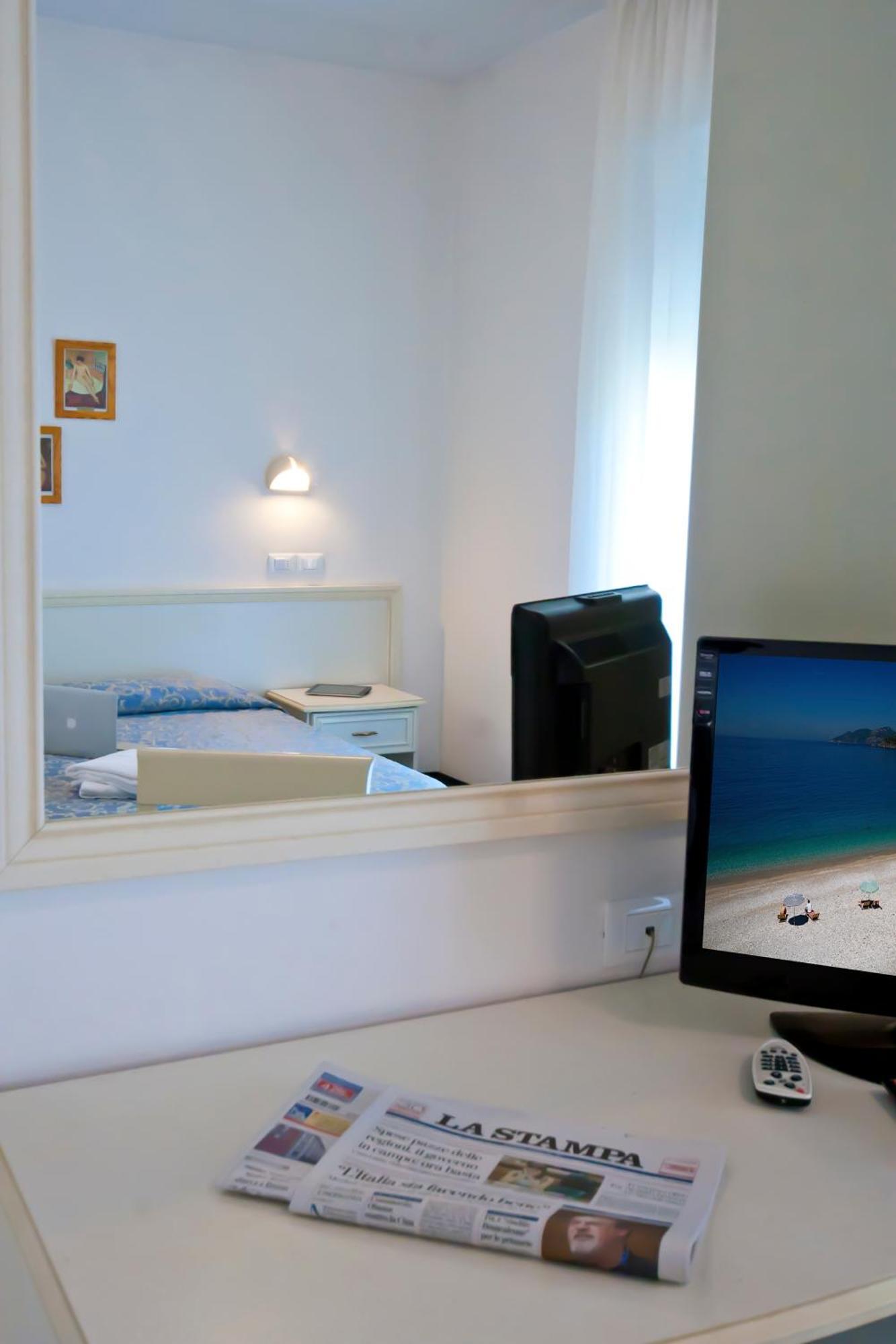 ريميني Residence Divina المظهر الخارجي الصورة