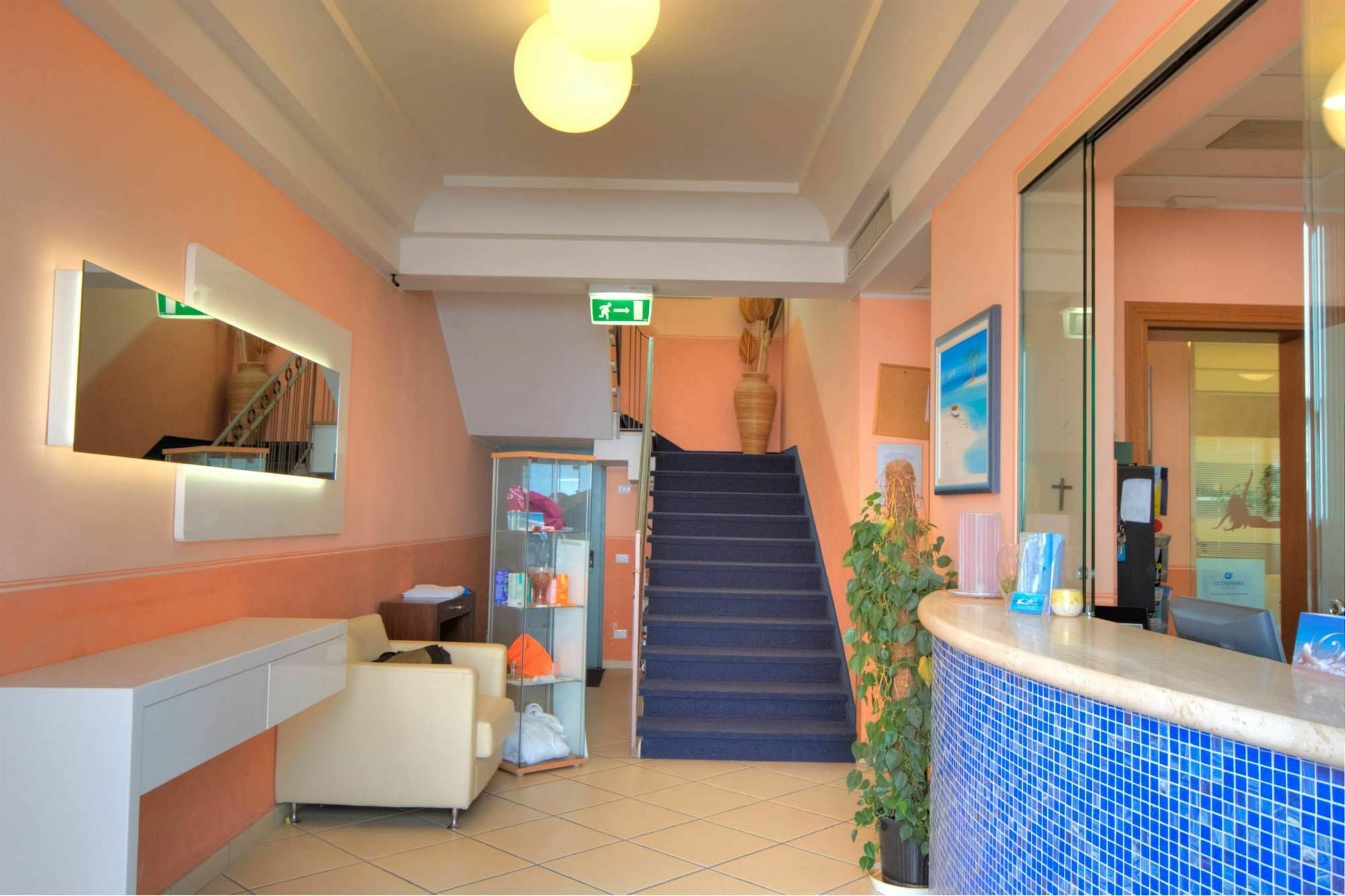 ريميني Residence Divina المظهر الخارجي الصورة